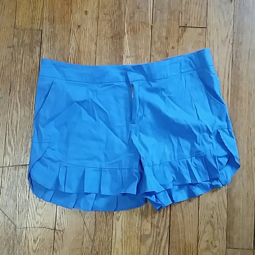 Deja Vu boutique shorts size small